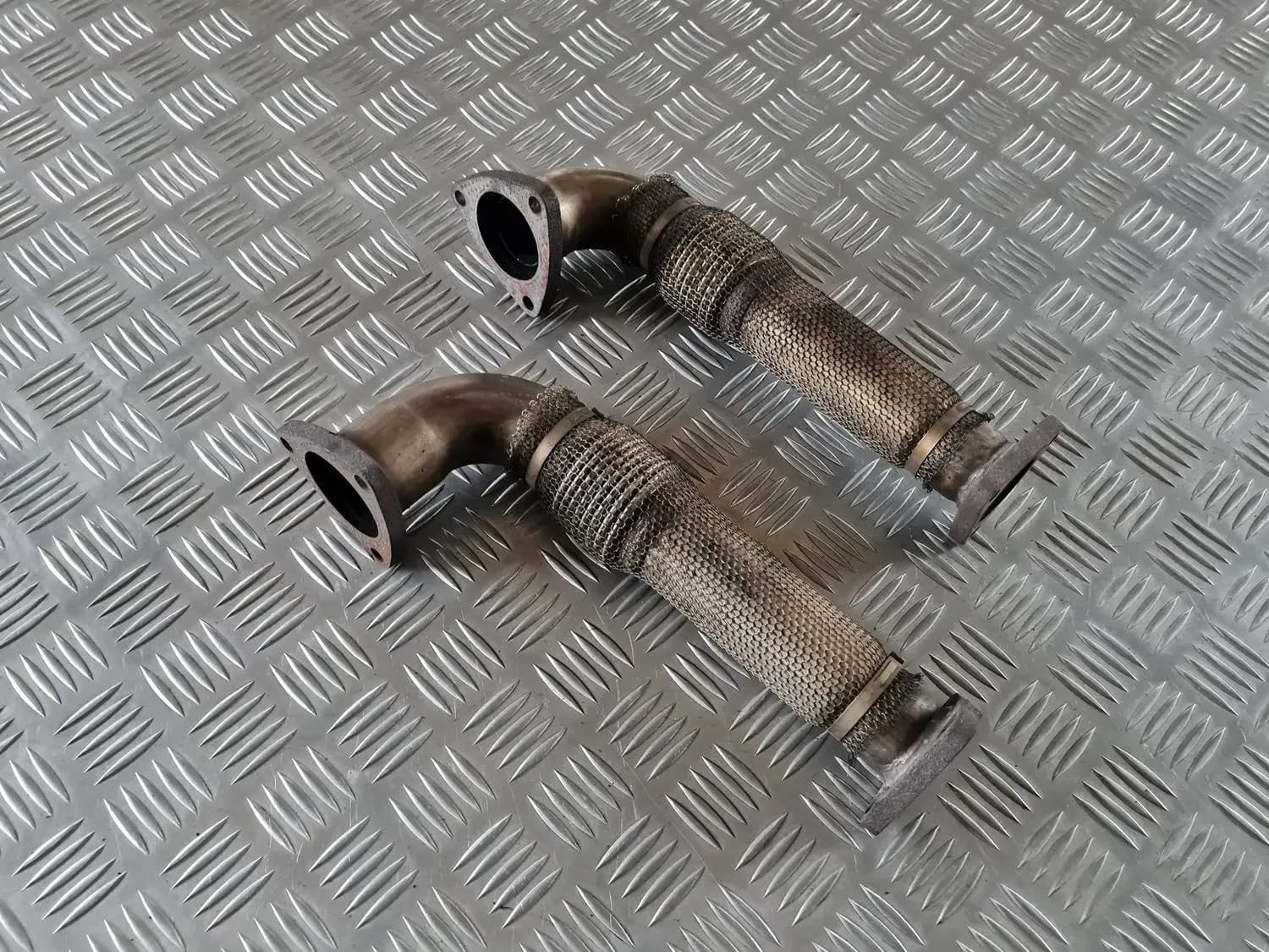 Turboavgasrör AUDI A6 2008 - foto 1