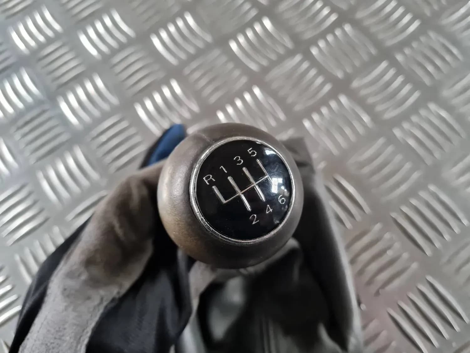 Tygöverdrag för växelspak AUDI A6 2008 - foto 4