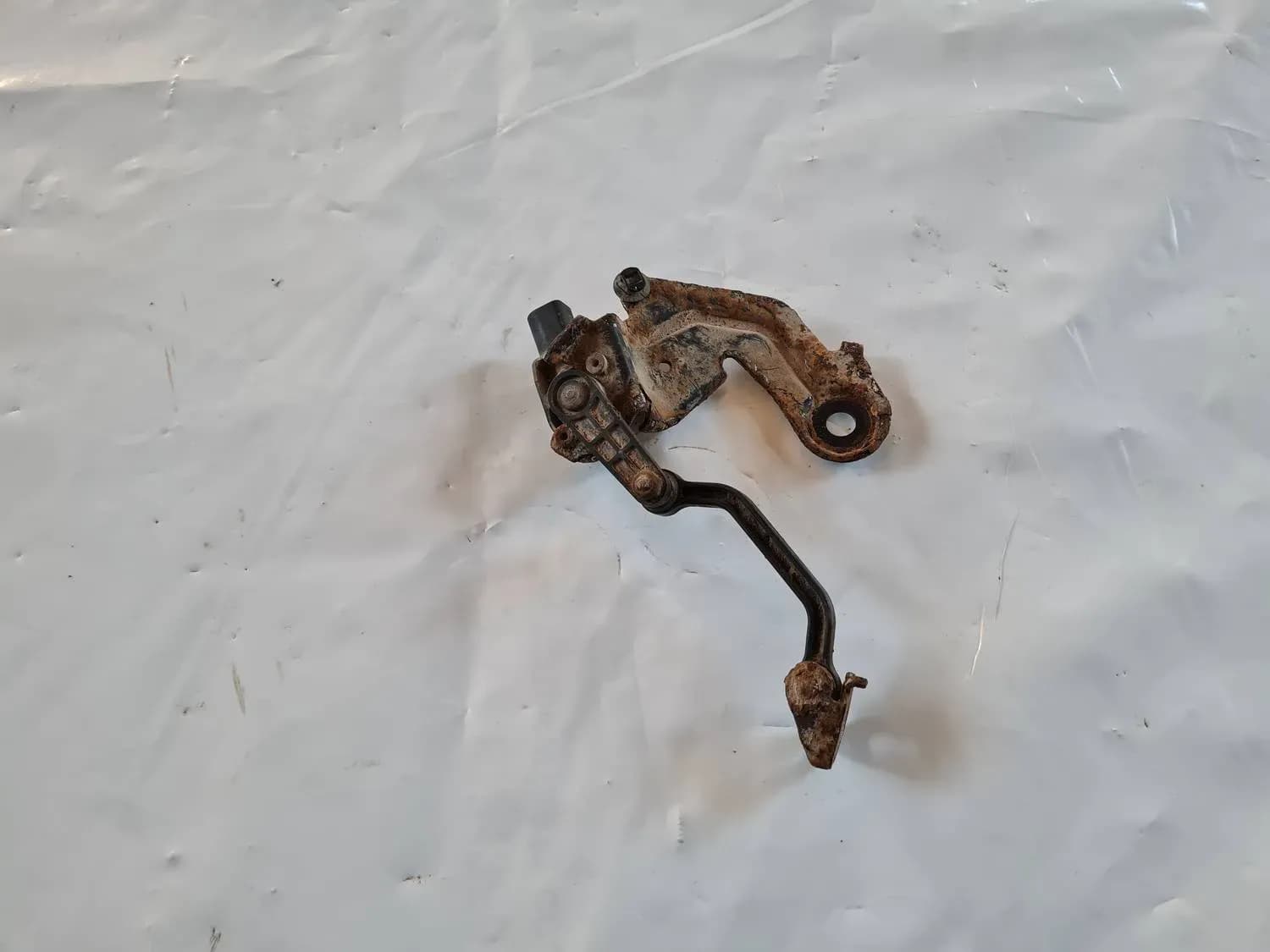 Sensor för justering av strålkastarnas räckvidd, bak AUDI A6 2008 - foto 1