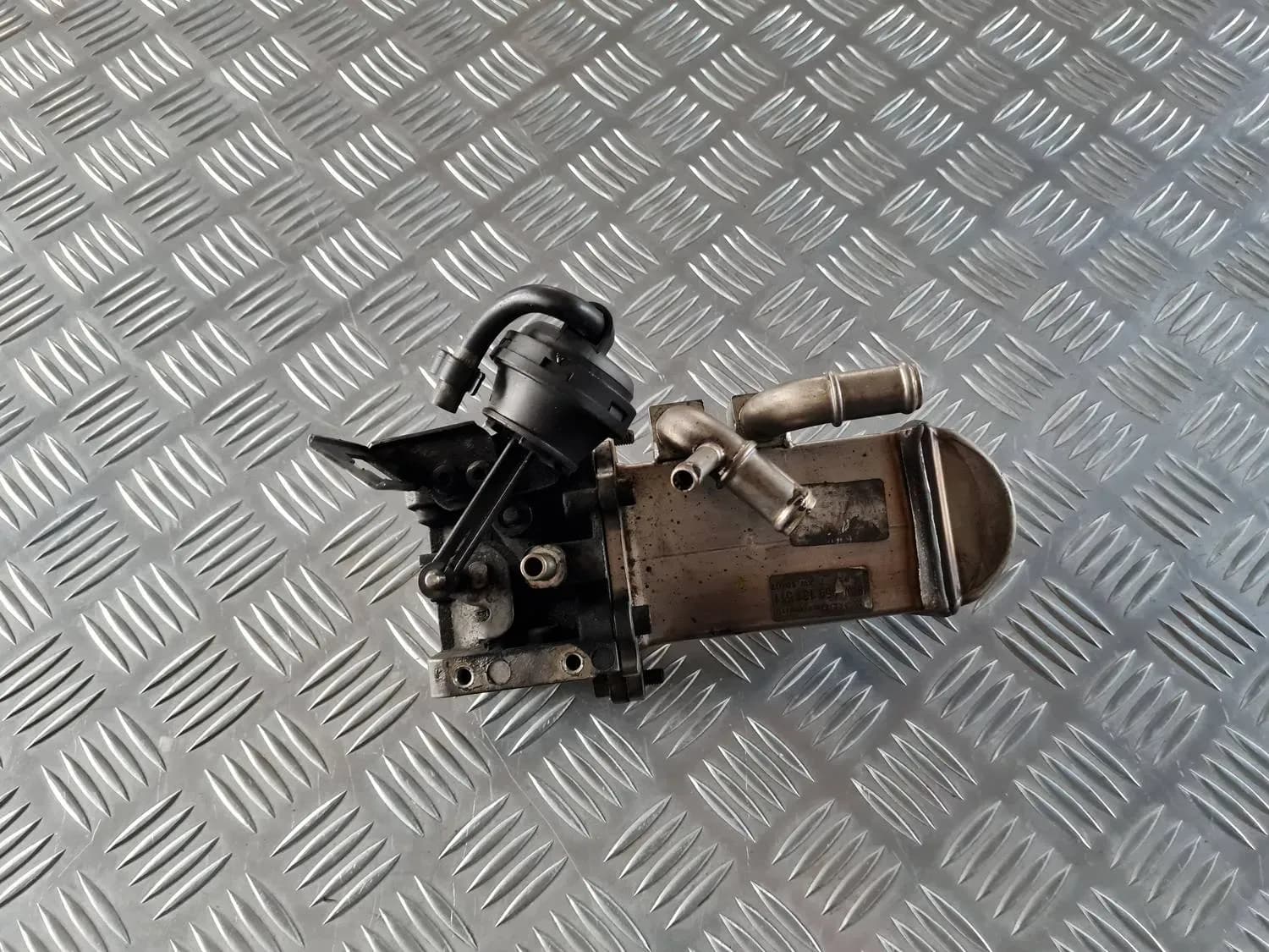 Kylare för EGR-ventil AUDI A6 2008 - foto 4