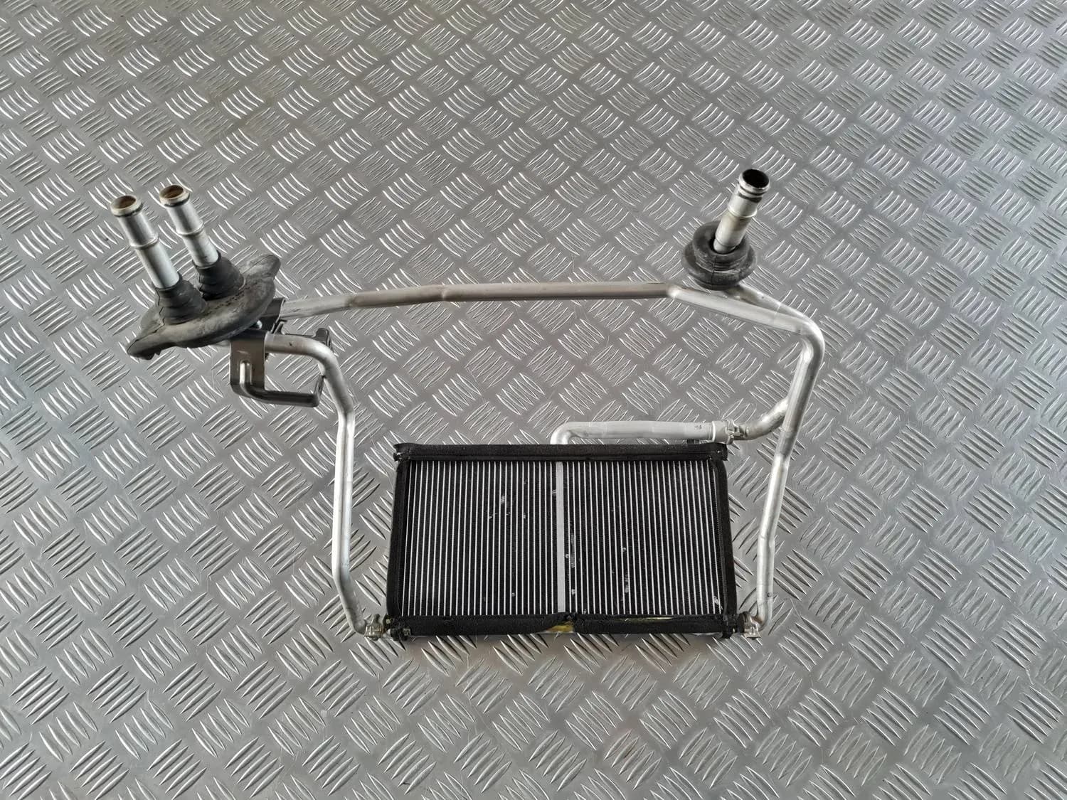 Radiator för värmesystem AUDI A6 2008 - foto 2