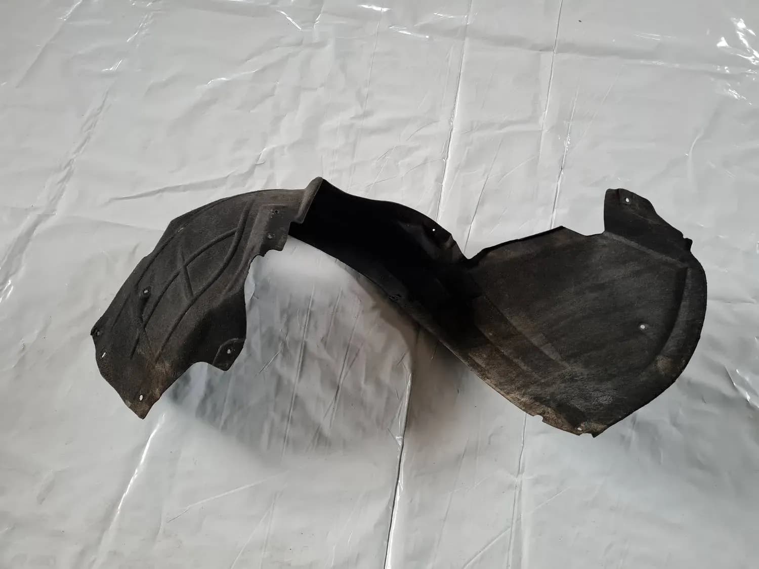 Främre vänster innerskärm AUDI A6 2008