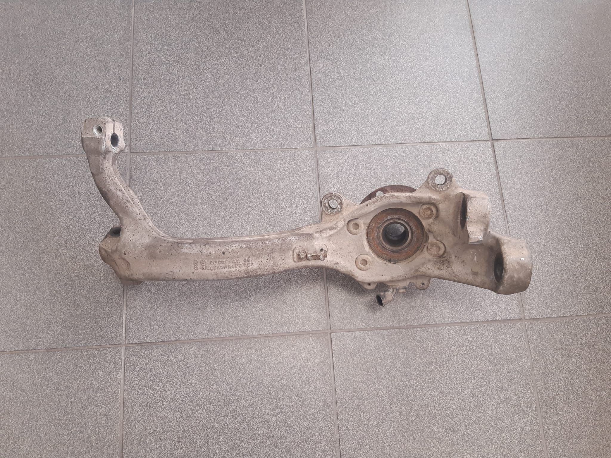 Styrtapp fram höger AUDI A6 2008 - foto 1