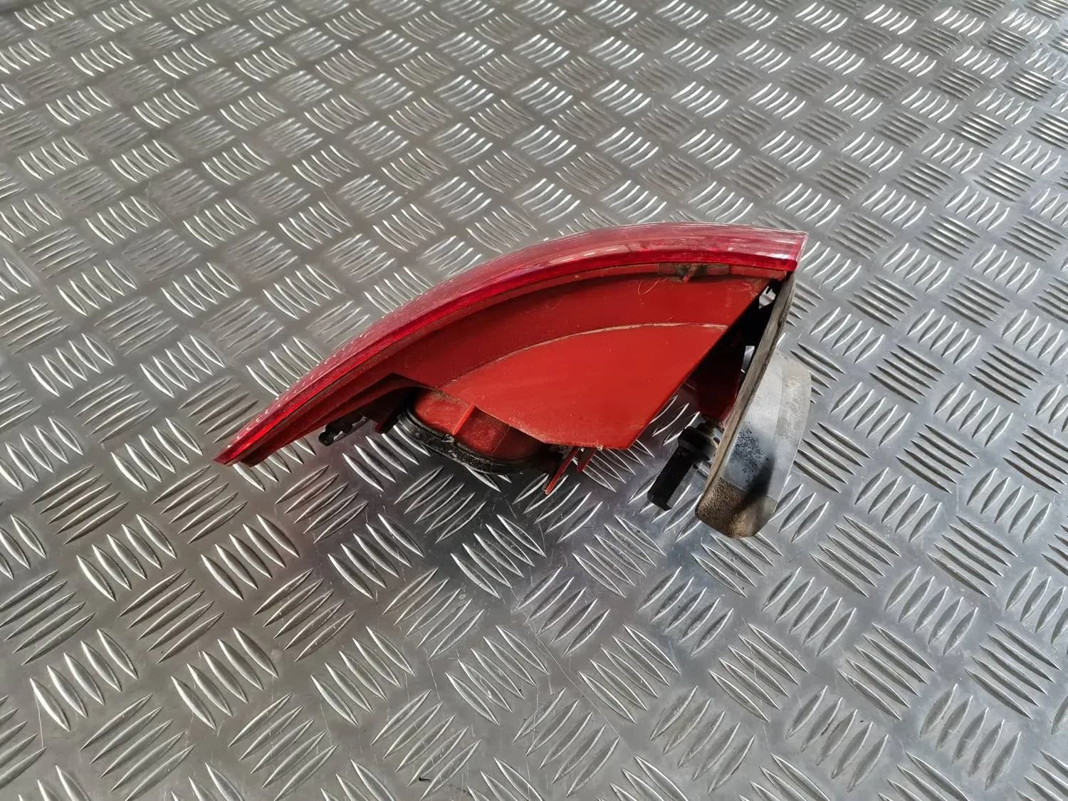 Bakre höger lampa AUDI A6 2008 - foto 5