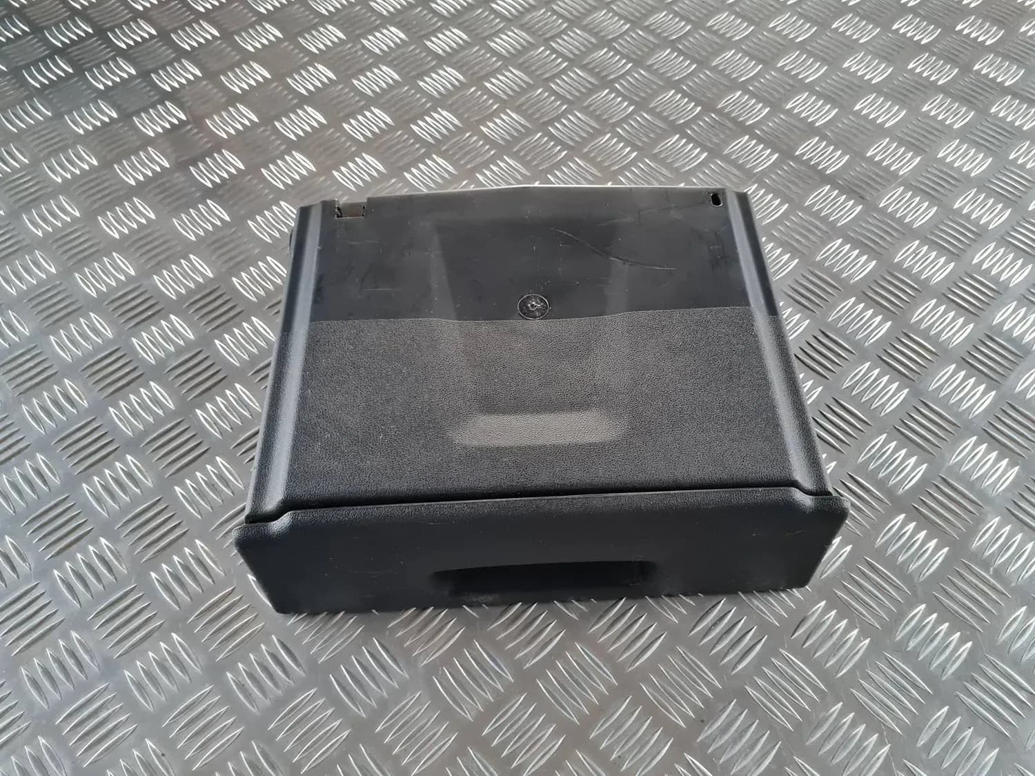 Förvaringsfack i gallret RENAULT SCENIC III 2011 - foto 3