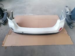 Stötfångare bak SUBARU LEGACY 2009