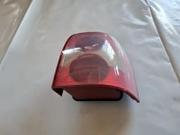 Bakre höger lampa VW PASSAT 2004 UNIVERSAL GREY