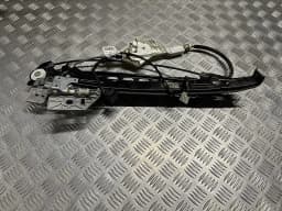 Bildel MERCEDES BENZ CLS 320 2005