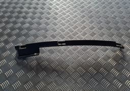 Fäste för bakre stötfångare OPEL INSIGNIA 2016