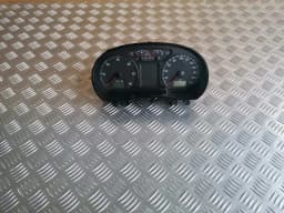 Hastighetsmätare VW POLO 2008