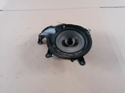 Dörrhögtalare, botten VOLVO S60 2004