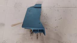 Instrumentpanelens klädsel (under ratten) MITSUBISHI COLT 2007