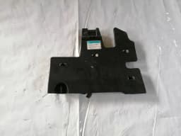 Nedre instrumentpanelens klädsel HONDA CIVIC 2004