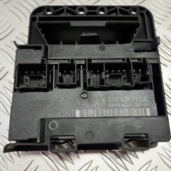 Komforta vadības bloks priekš VW PASSAT B6 2006 ANGL. UNIVERSAL