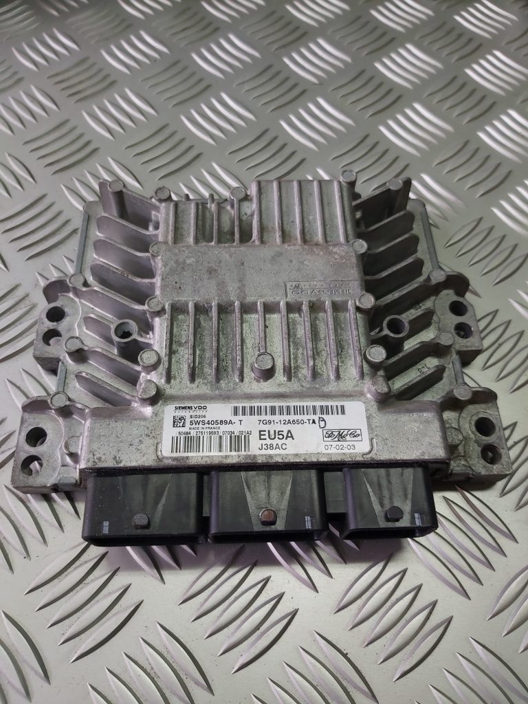 Dzinēja vadības bloks priekš FORD GALAXY 2007 1 Dzinēja vadības bloks priekš FORD GALAXY 2007