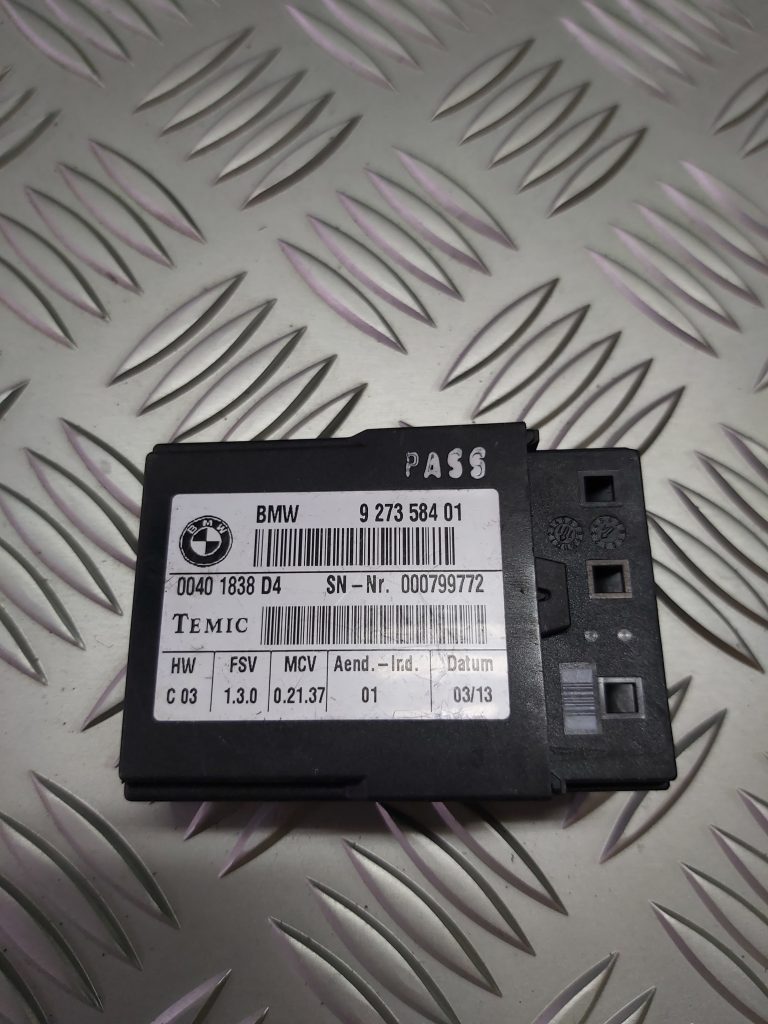 Elektroniskais modulis priekš BMW 530D E61 2006 TOURING TITANSILVER 1 Elektroniskais modulis priekš BMW 530D E61 2006 TOURING TITANSILVER