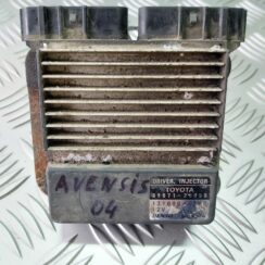 Degvielas smidzinātāju vadības bloks priekš TOYOTA AVENSIS 2004