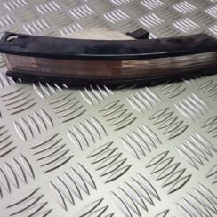 Pagrieziena signala lukturis priekš VW PASSAT B6 2006 ANGL. UNIVERSAL