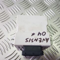 Vējstikla tīrīšanas mehānisma releja priekš TOYOTA COROLLA VERSO 2008