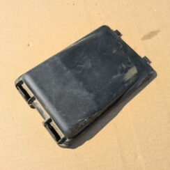 Drošinātāju kārbas korpusa vāks priekš SAAB 9-5 1999