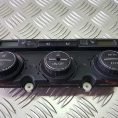 Klimata kontroles bloks priekš VW PASSAT B6 2008 ANGL.