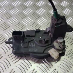 Priekšējo labo durvju slēdzene priekš OPEL ASTRA H STATION WAGON 2009