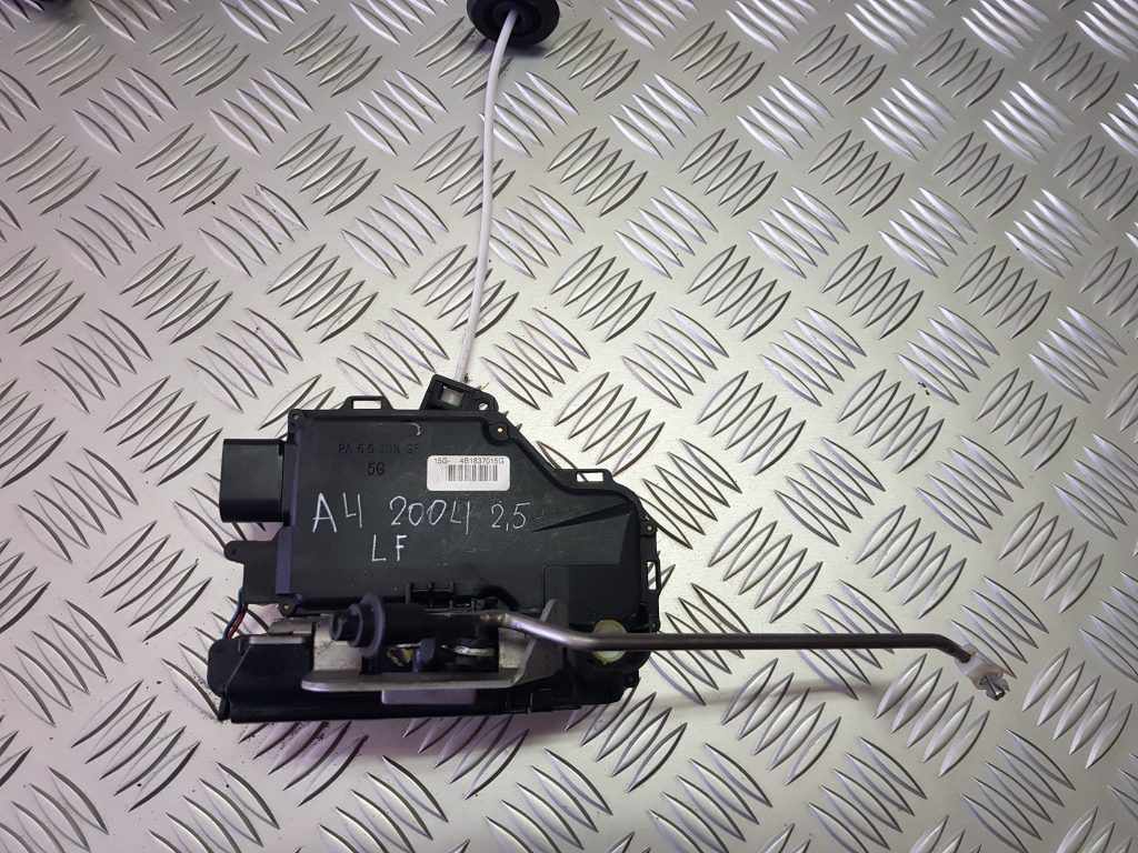 Priekšējo kreiso durvju slēdzene priekš AUDI A4 AVANT 2004 1 Priekšējo kreiso durvju slēdzene priekš AUDI A4 AVANT 2004