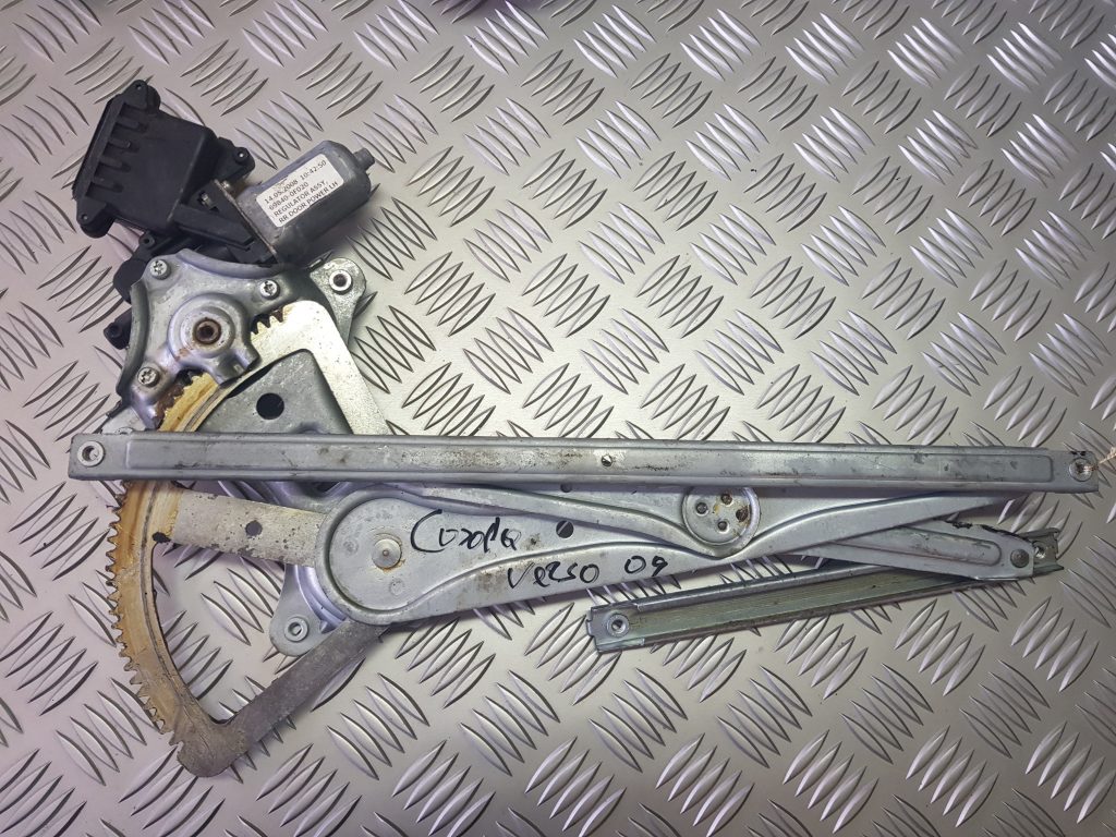 Stikla pacelšanas mehānisms aizmugurējais kreisais priekš TOYOTA COROLLA VERSO 2009