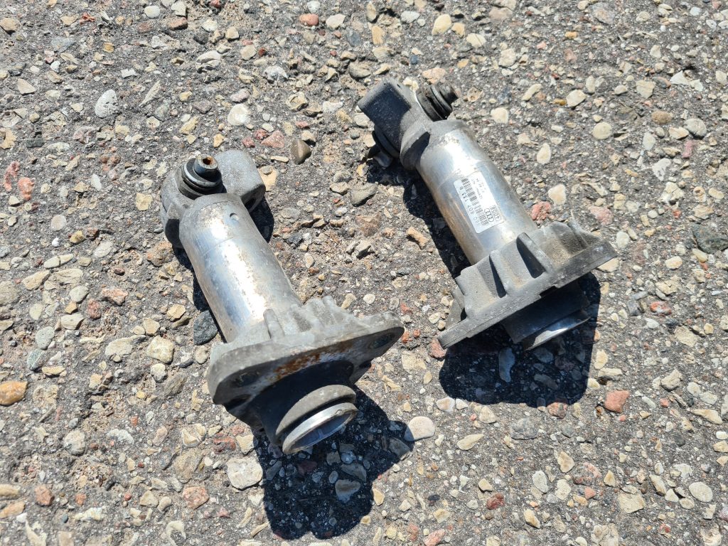 Priekšēja bufera pastiprinātāja kronšteins priekš AUDI A4 AVANT 2004 1 Priekšēja bufera pastiprinātāja kronšteins priekš AUDI A4 AVANT 2004