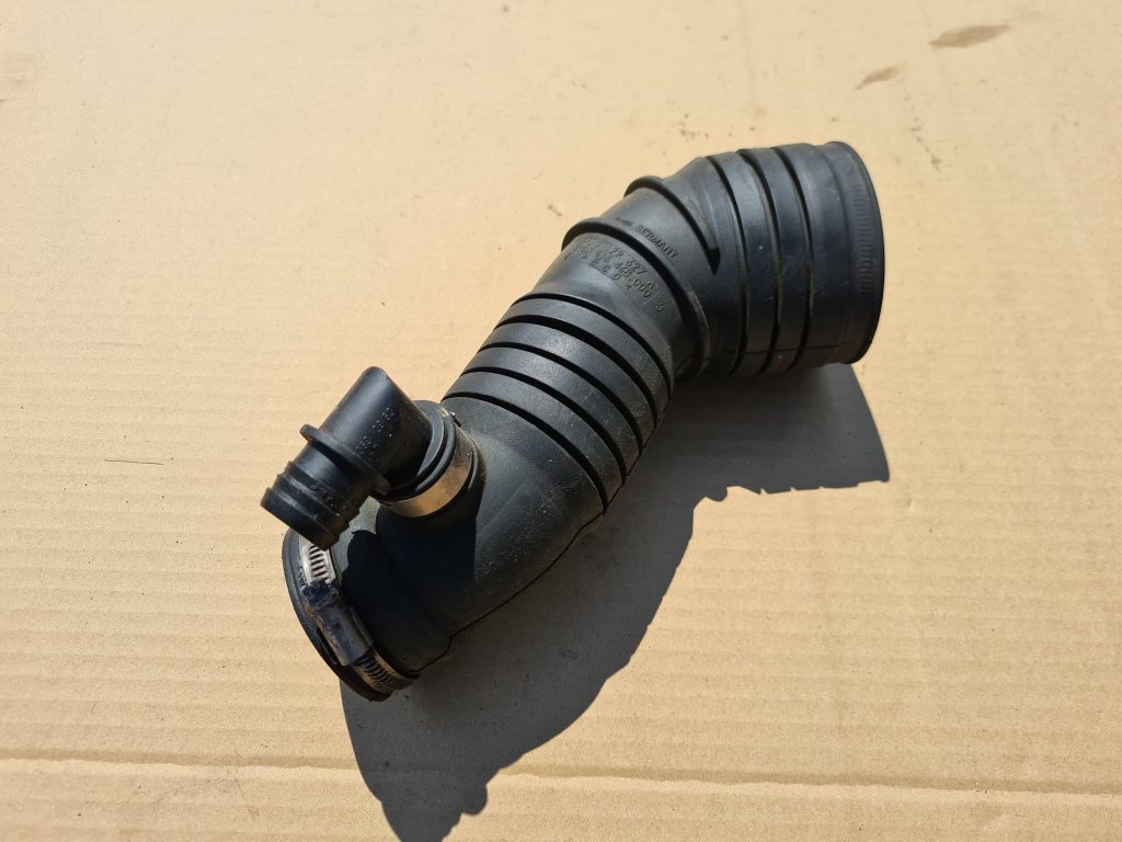 Turbīnas caurule priekš AUDI A4 AVANT 2004