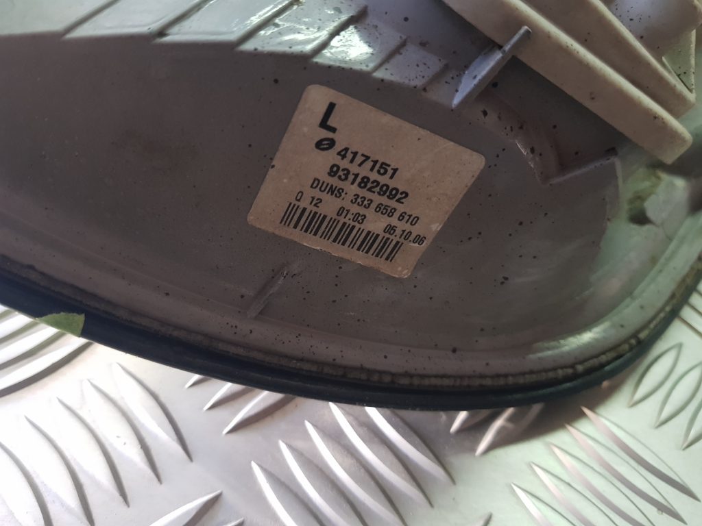 Aizmugurējais kreisais lukturis priekš OPEL ASTRA H STATION WAGON 2007