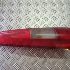 Aizmugurējais kreisais lukturis priekš VOLVO V70 1997