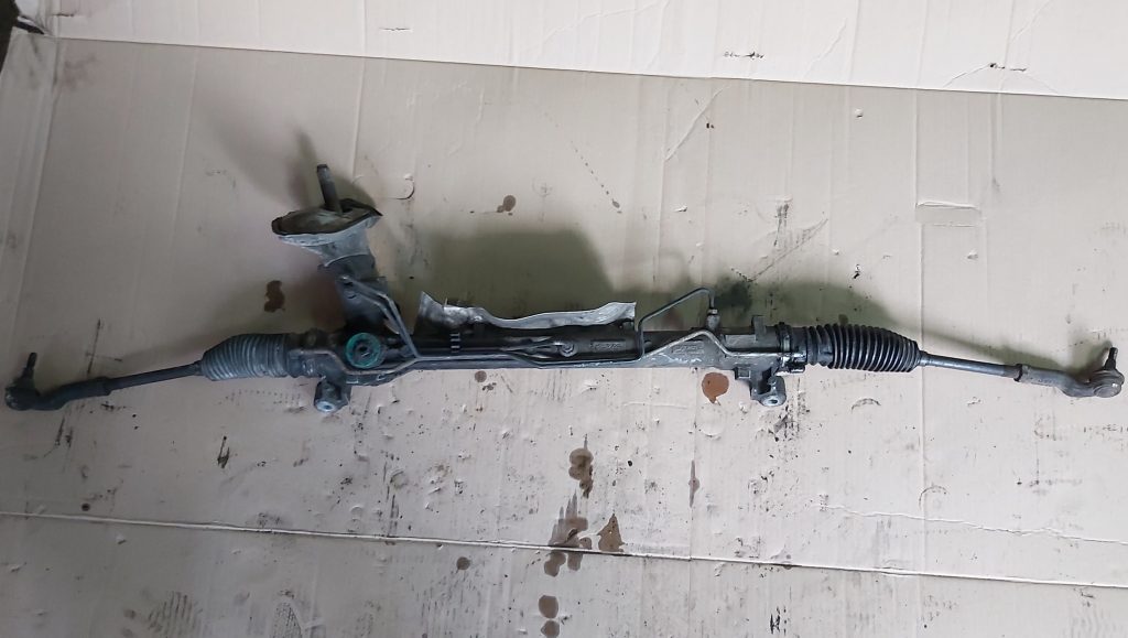 Stūres mehānisms priekš FORD FOCUS 2006 2 Stūres mehānisms priekš FORD FOCUS 2006