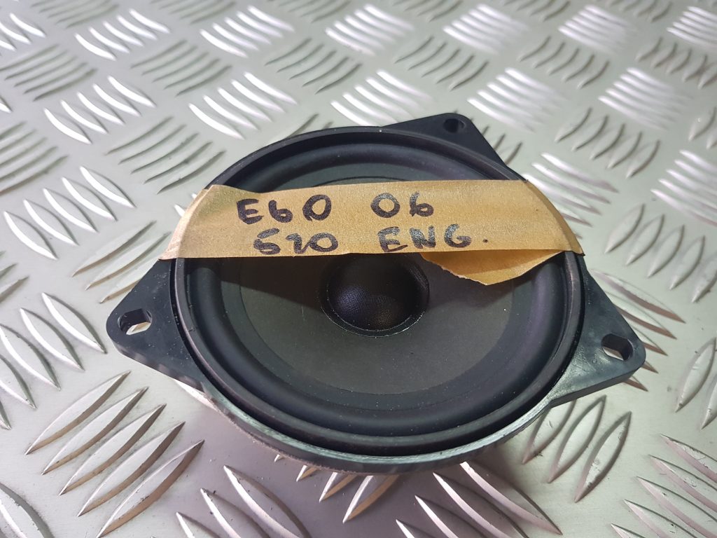 Durvju skaļrunis, apakšā priekš BMW 520D E60 2006 ENG. 3 Durvju skaļrunis, apakšā priekš BMW 520D E60 2006 ENG.