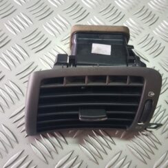 Mērinstrumentu paneļa gaisa vads, pa kreisi priekš PEUGEOT 407 2004