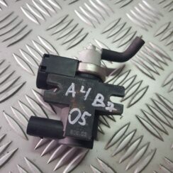 Izplūdes solenoīda vārsts priekš AUDI A4 2005