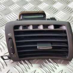 Mērinstrumentu paneļa gaisa vads, pa labi priekš PEUGEOT 407 2005