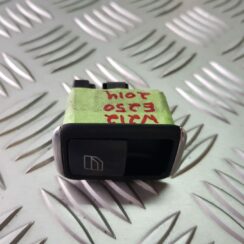 Stikla pacelšanas poga priekš MERCEDES BENZ E250 W212 2014