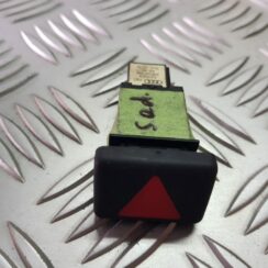 Trauksmes poga priekš AUDI A4 2005