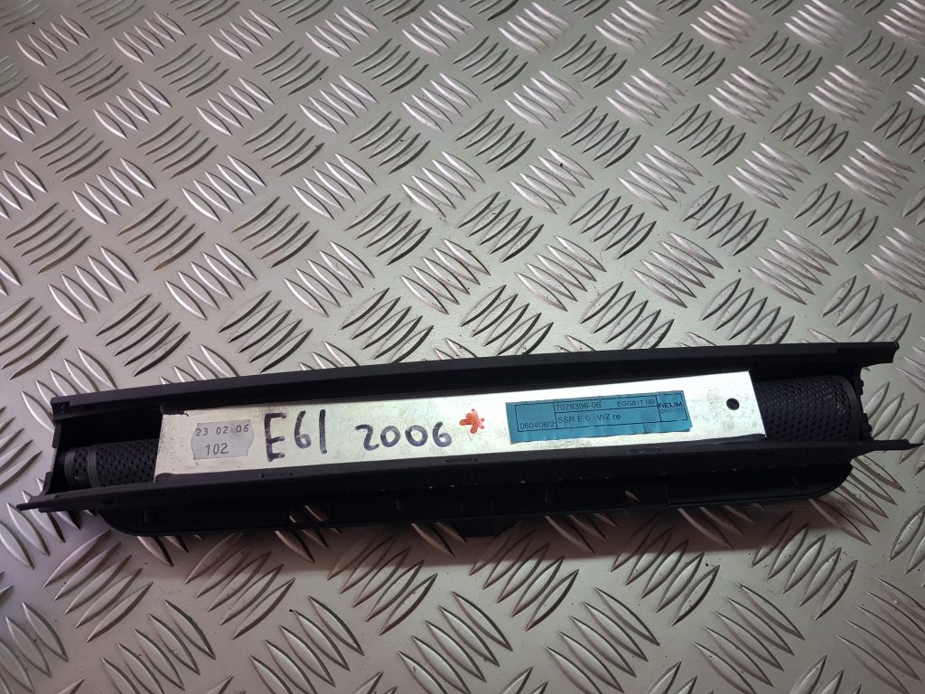 Durvju logu saules aizsargs priekš BMW 530D E61 2006 TOURING TITANSILVER 2 Durvju logu saules aizsargs priekš BMW 530D E61 2006 TOURING TITANSILVER