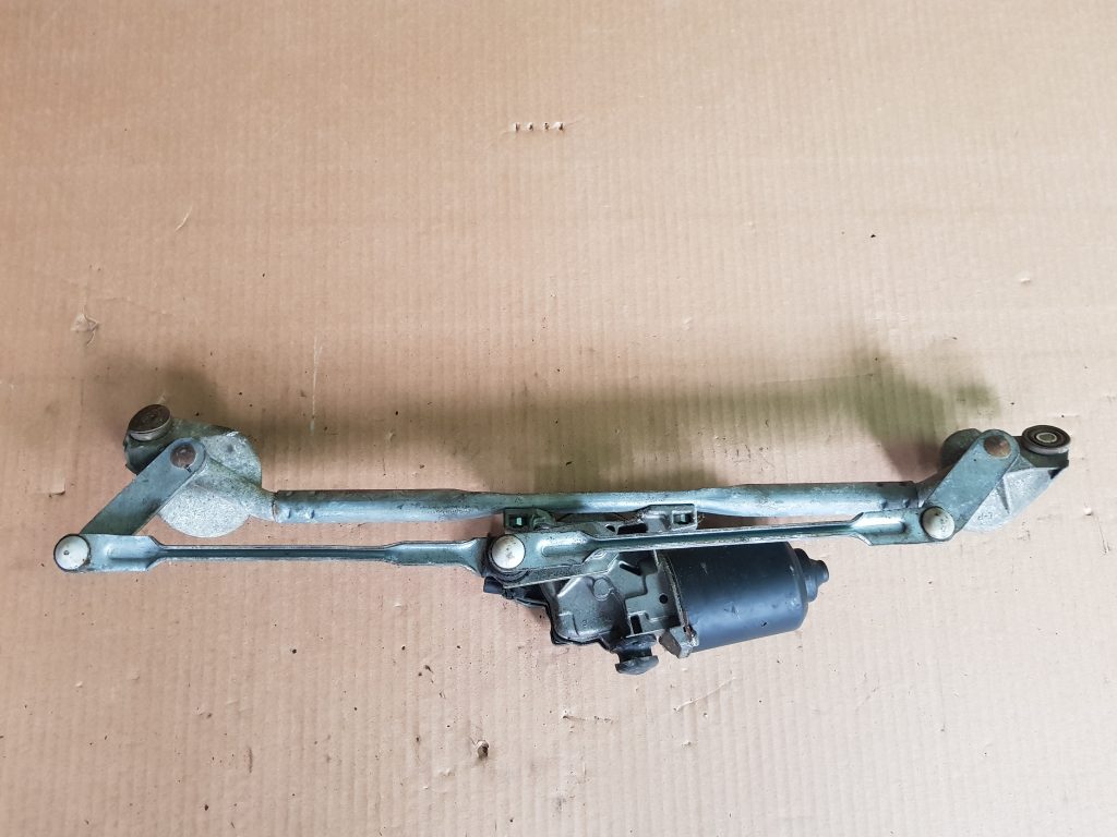 Vējstikla tīrīšanas mehānisms priekš TOYOTA AVENSIS 2008