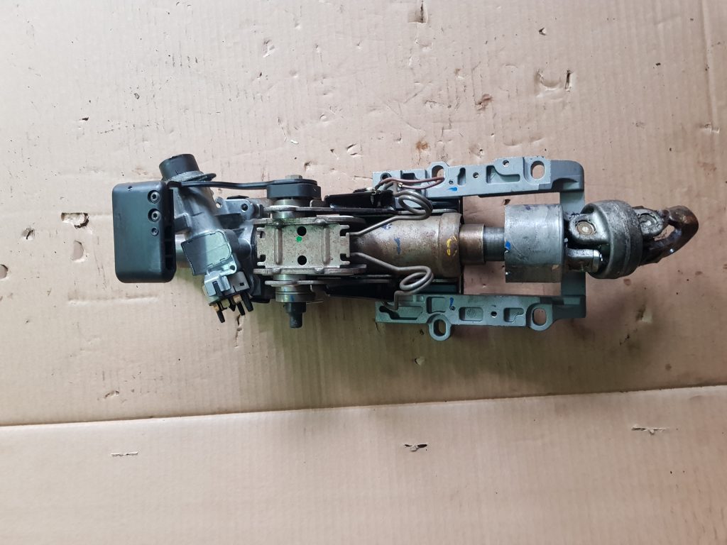 Stūres statne priekš AUDI A4 1996 2 Stūres statne priekš AUDI A4 1996