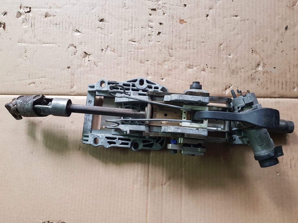 Stūres statne priekš AUDI A6 AVANT 2003 2 Stūres statne priekš AUDI A6 AVANT 2003