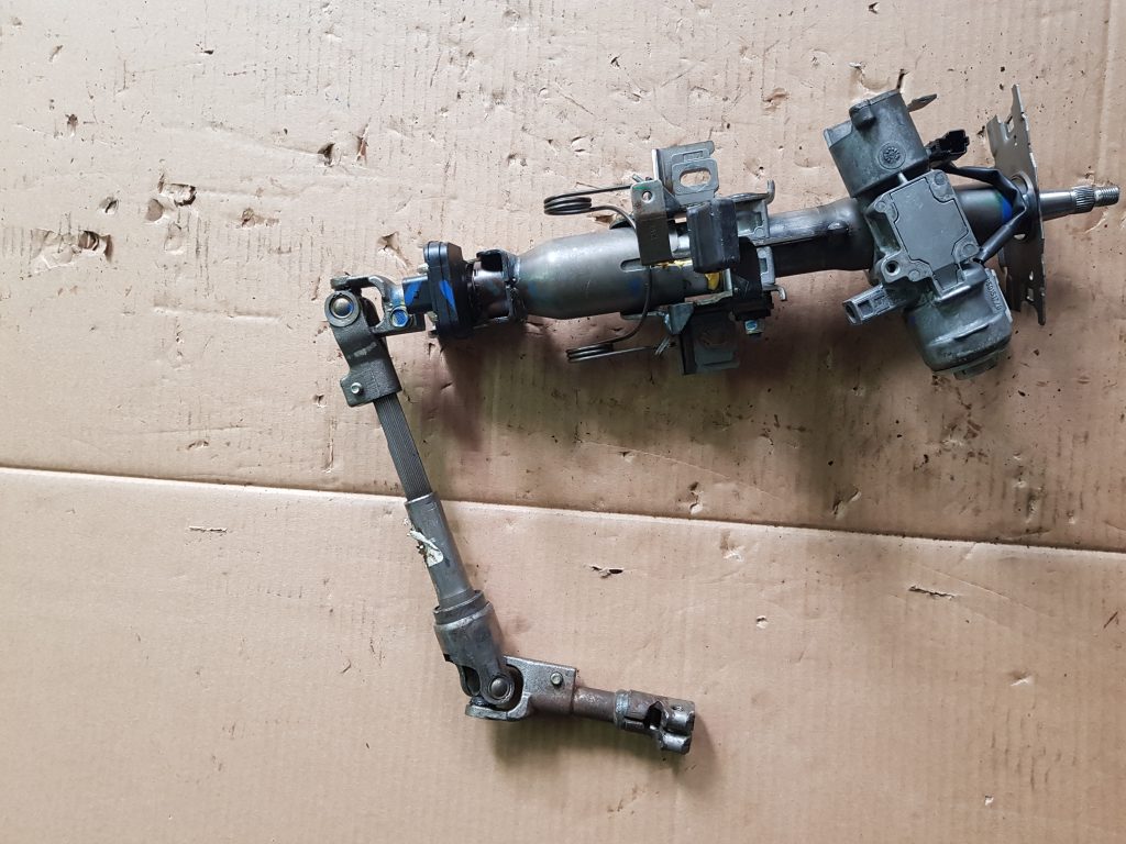 Stūres statne priekš TOYOTA AVENSIS 2008 1 Stūres statne priekš TOYOTA AVENSIS 2008