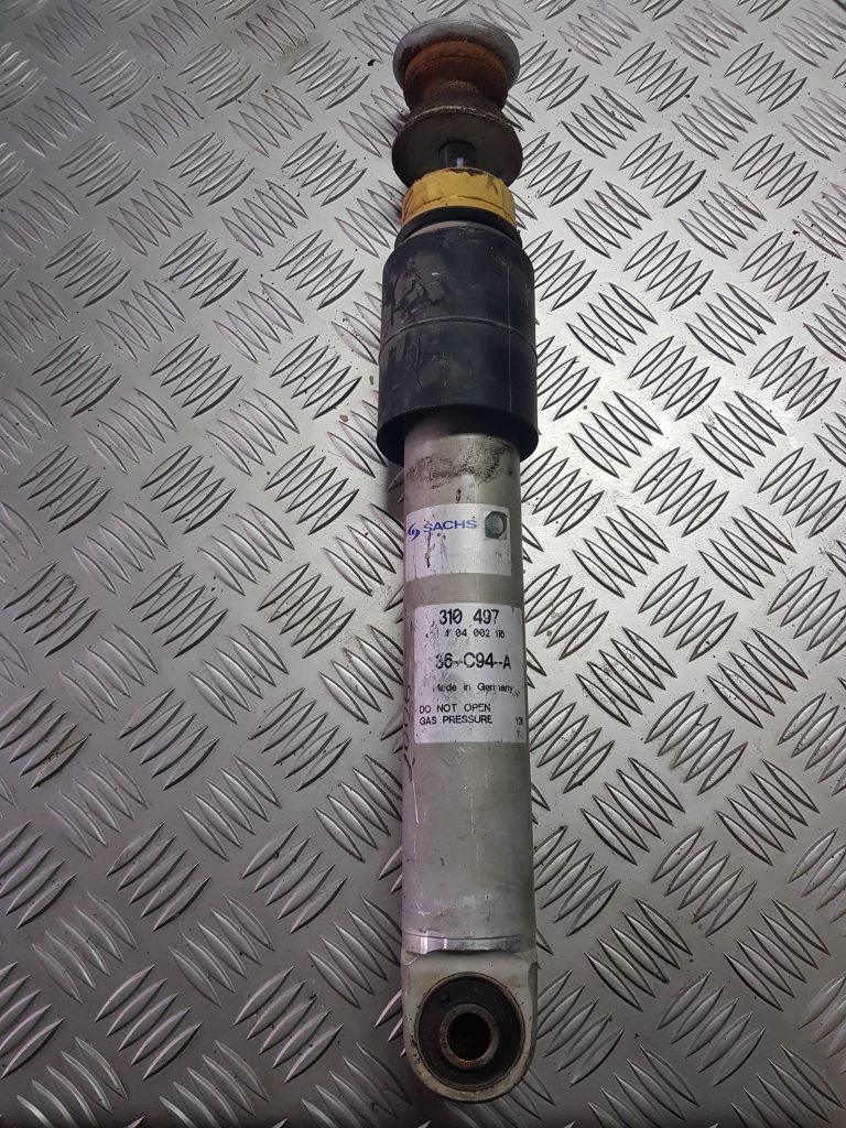 Aizmugurējais amortizators priekš BMW 530D E61 2006 TOURING TITANSILVER