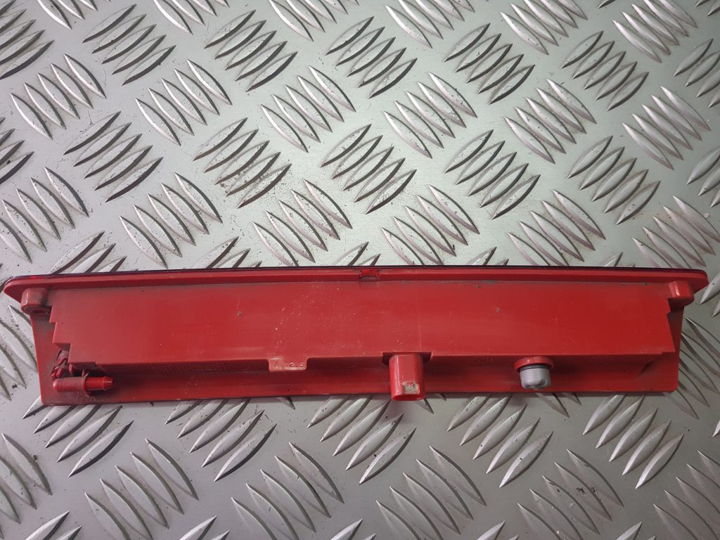 Stop signāls priekš FORD FOCUS 2016 2 Stop signāls priekš FORD FOCUS 2016