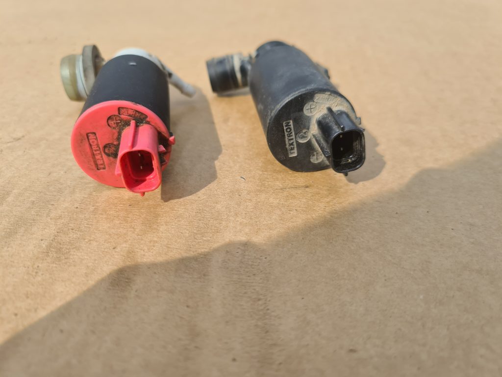 Mazgātāja šķidruma sūknis priekš TOYOTA AVENSIS 2008 2 Mazgātāja šķidruma sūknis priekš TOYOTA AVENSIS 2008