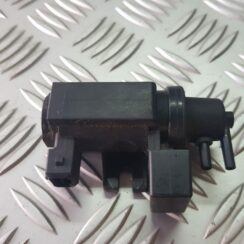 Solenoīda vakuuma vārsts priekš BMW 525D E61 2007 TOURING BLACK