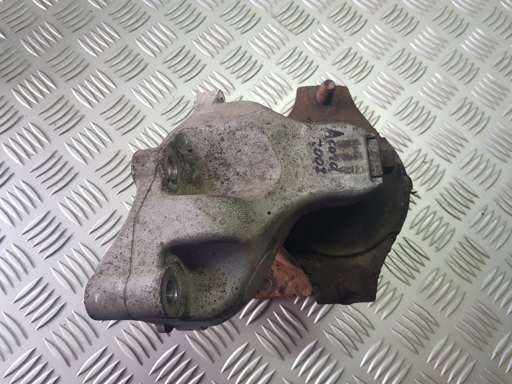 Dzinēja spilvens priekš HONDA ACCORD 2007 YR565P 2 Dzinēja spilvens priekš HONDA ACCORD 2007 YR565P