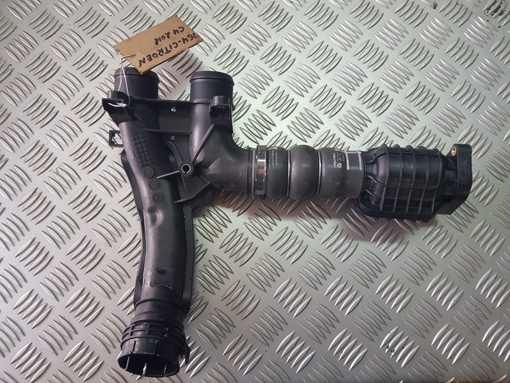 Interkulera caurule priekš CITROEN C4 2018 1 Interkulera caurule priekš CITROEN C4 2018